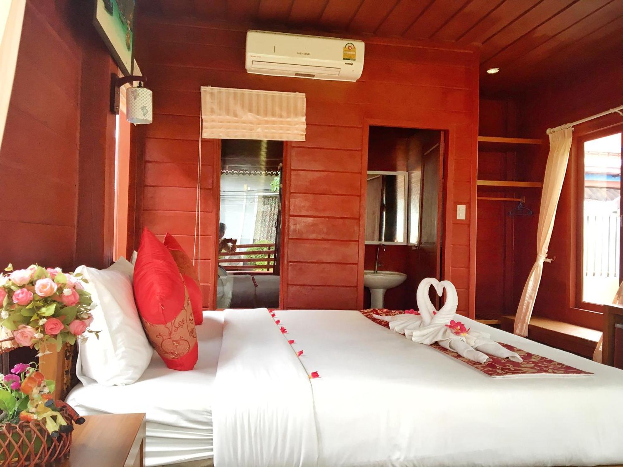 Phi Phi Maiyada Resort Exterior foto